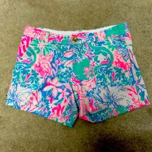 Lilly Pulitzer Callahan Stretch shorts - size 2